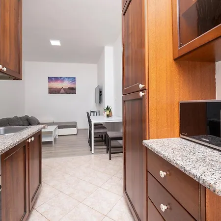 Cozy In With Kitchen Pula